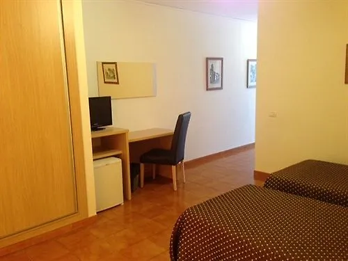 Hotel Ucanca سان إيسيذرو